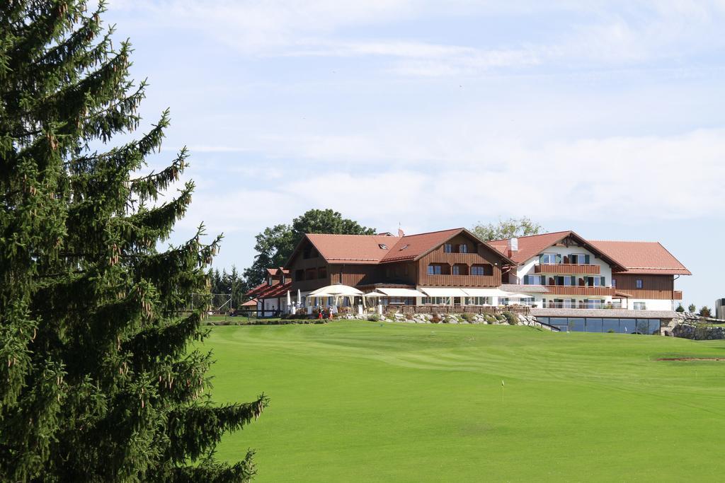 Hotel Auf Der Gsteig Gmbh Лехбрук Екстериор снимка