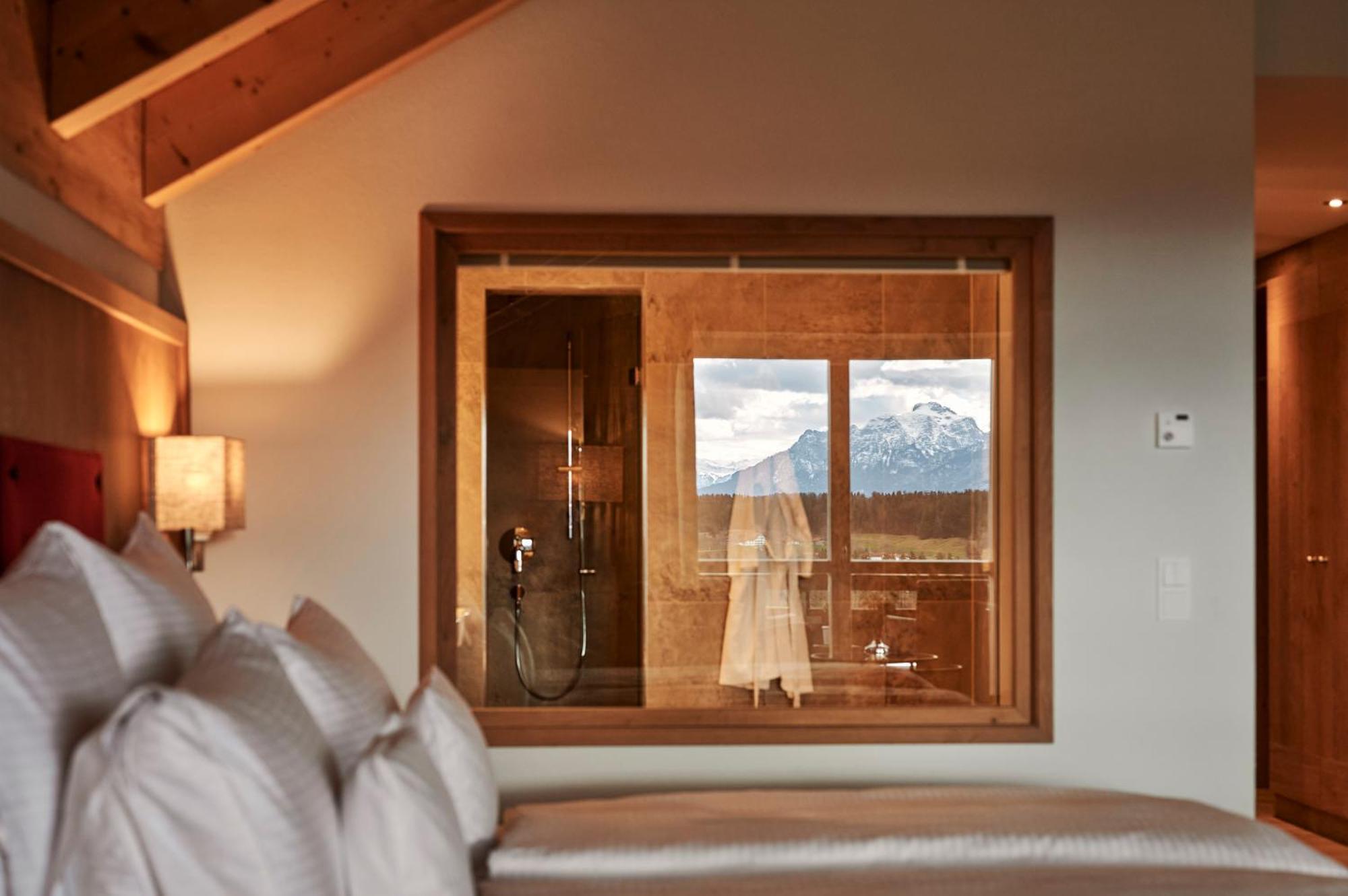 Hotel Auf Der Gsteig Gmbh Лехбрук Екстериор снимка