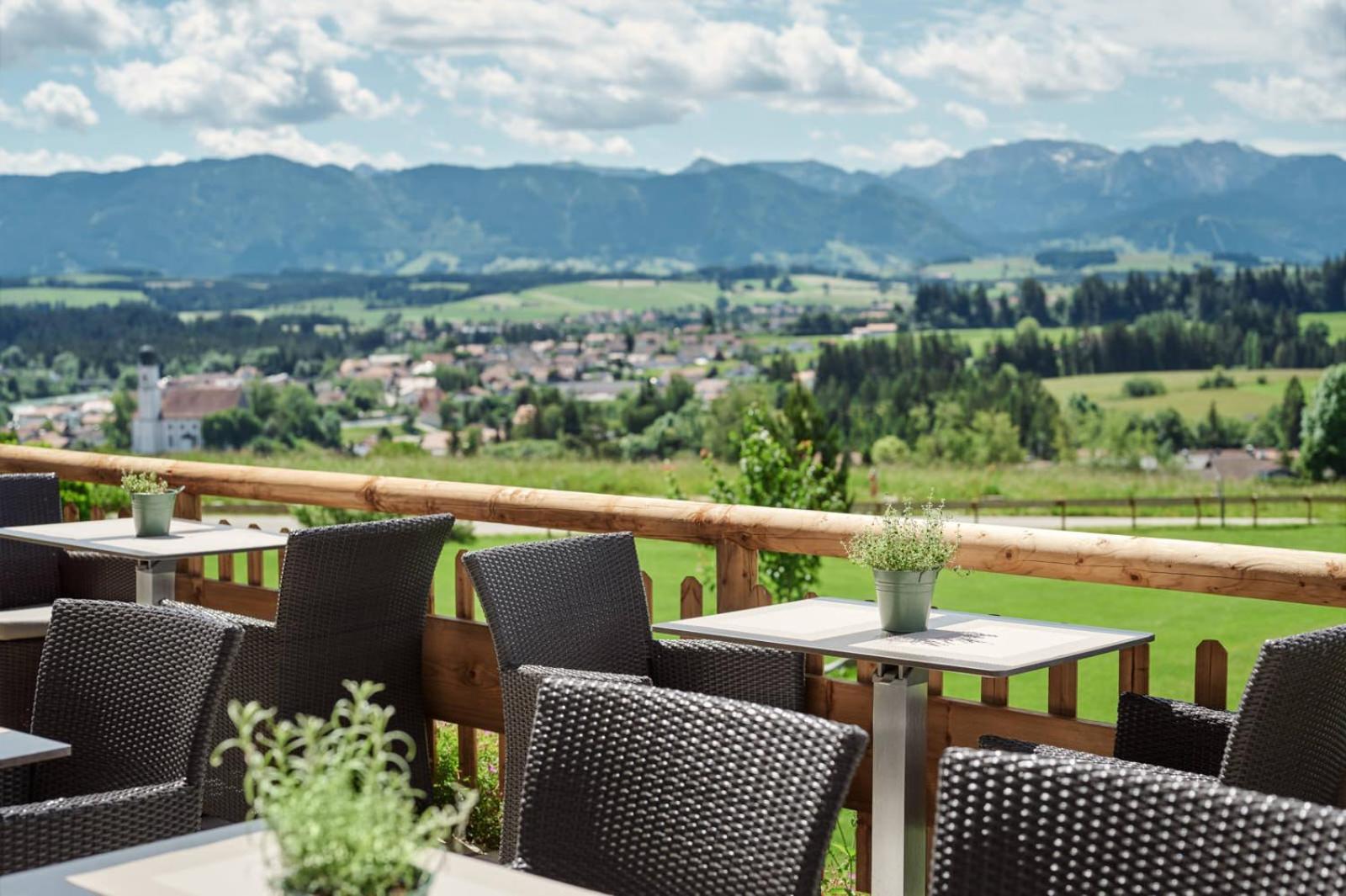 Hotel Auf Der Gsteig Gmbh Лехбрук Екстериор снимка
