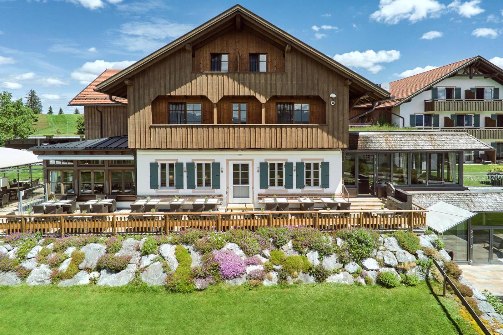 Hotel Auf Der Gsteig Gmbh Лехбрук Екстериор снимка