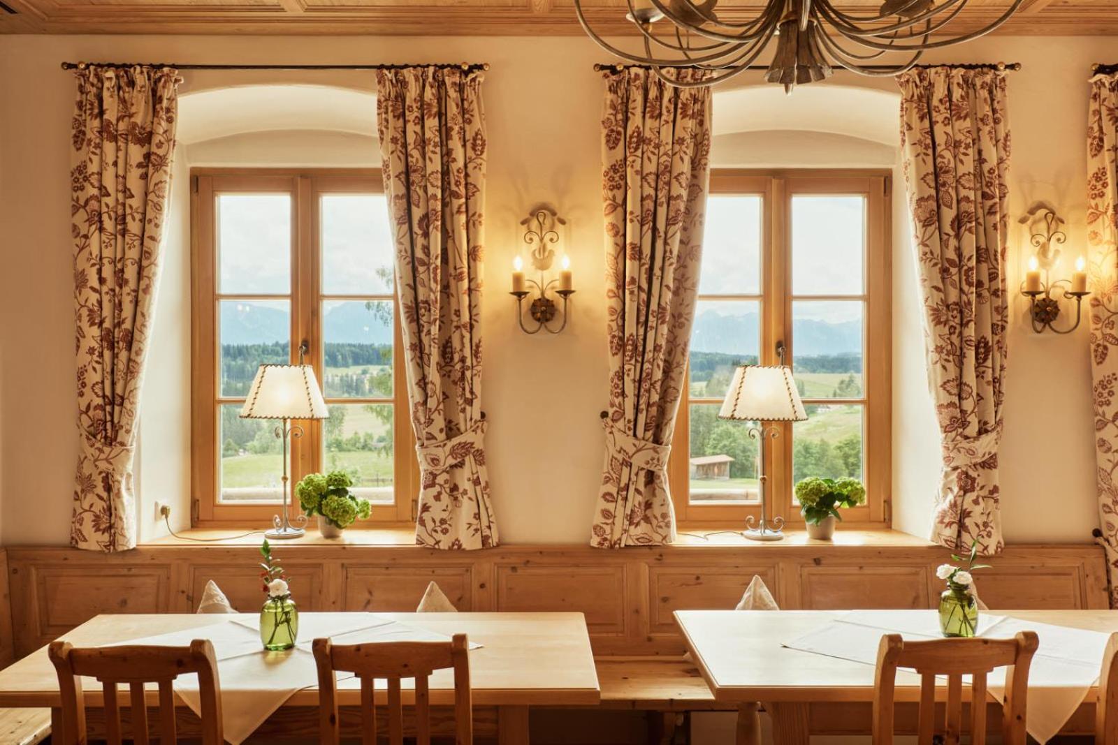 Hotel Auf Der Gsteig Gmbh Лехбрук Екстериор снимка