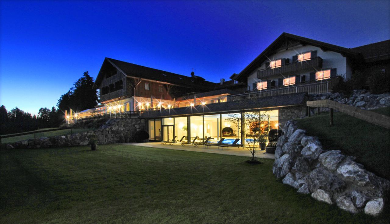 Hotel Auf Der Gsteig Gmbh Лехбрук Екстериор снимка
